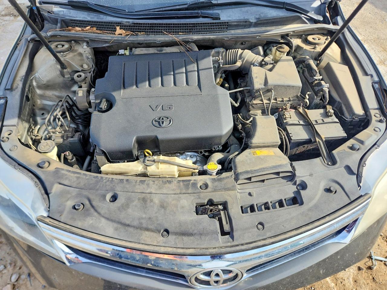 2013 TOYOTA AVALON