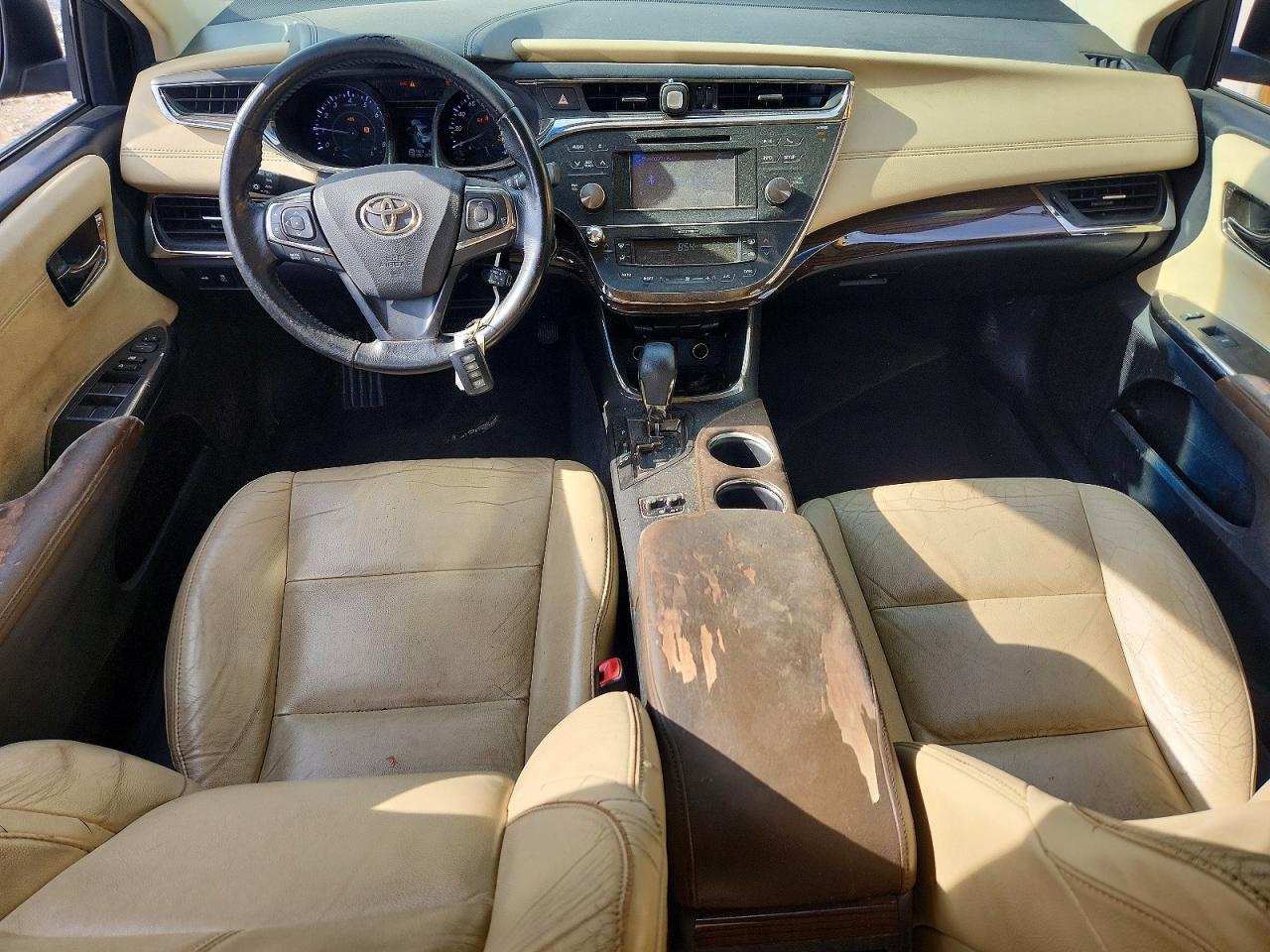 2013 TOYOTA AVALON
