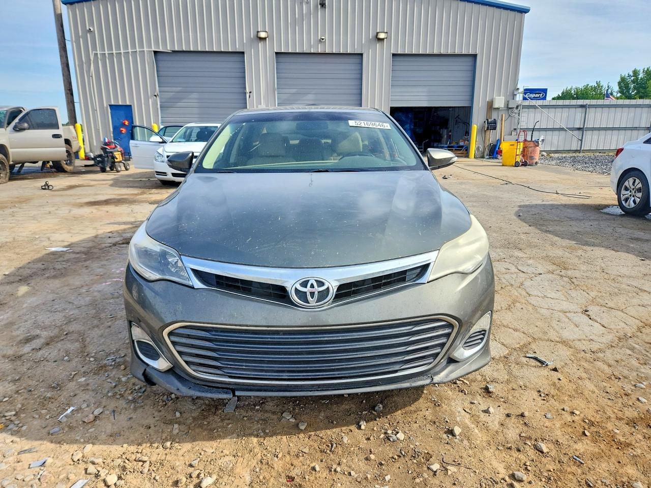 2013 TOYOTA AVALON