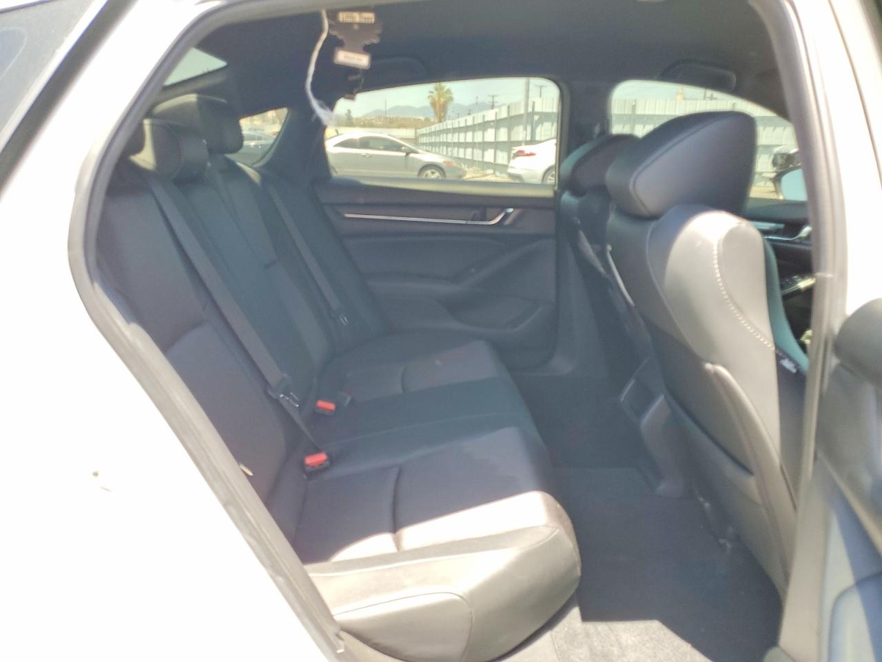 2019 HONDA ACCORD