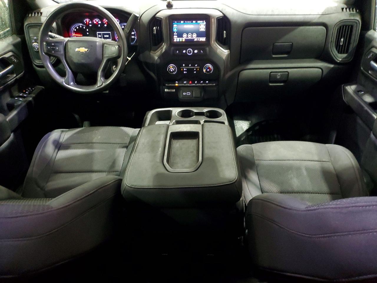 2021 CHEVROLET SILVERADO
