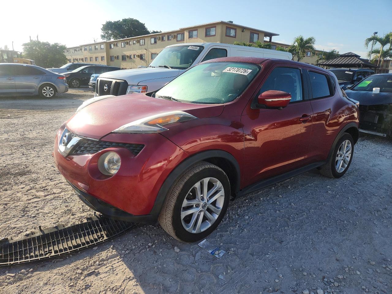 2015 NISSAN JUKE