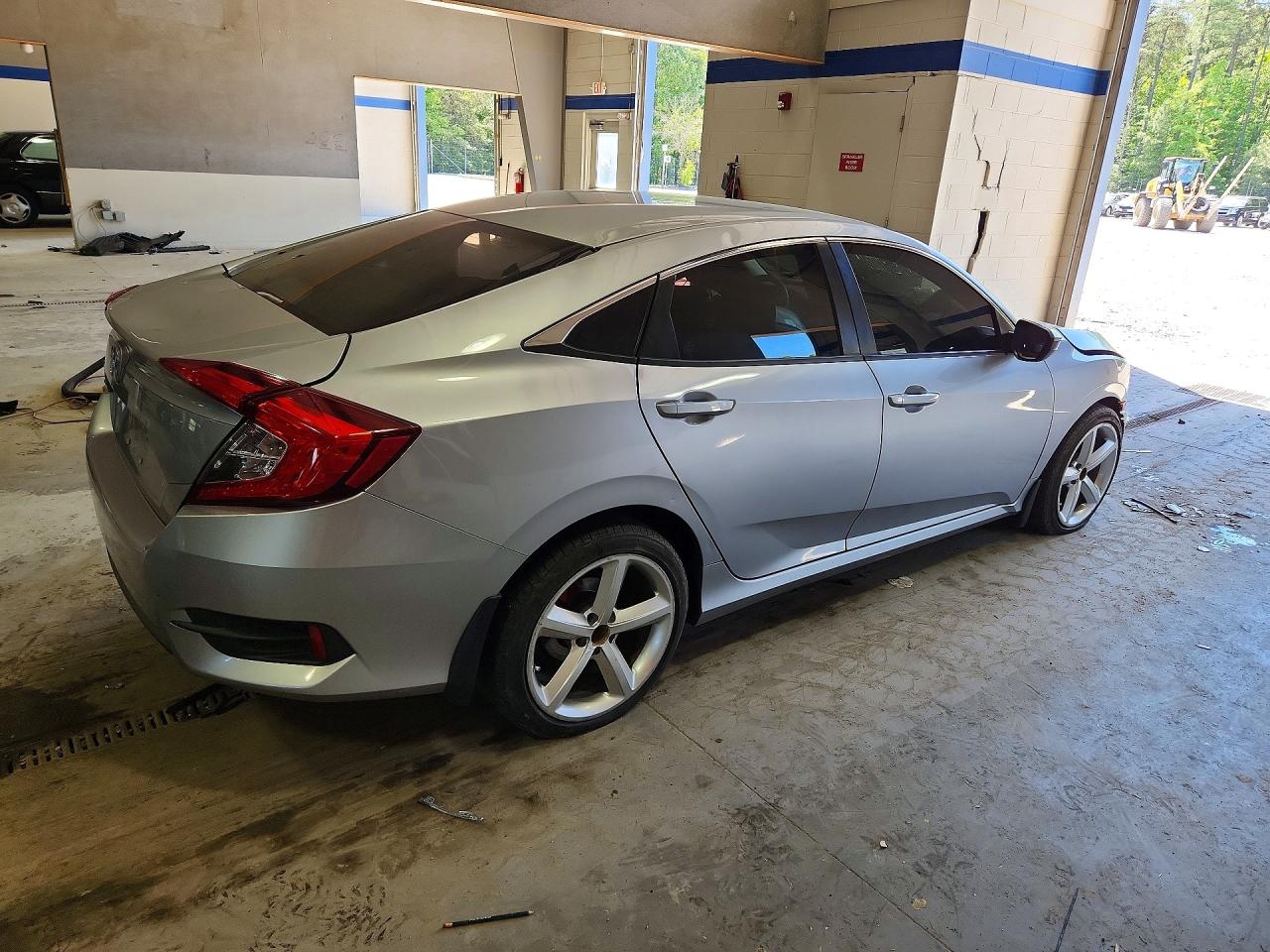 2017 HONDA CIVIC