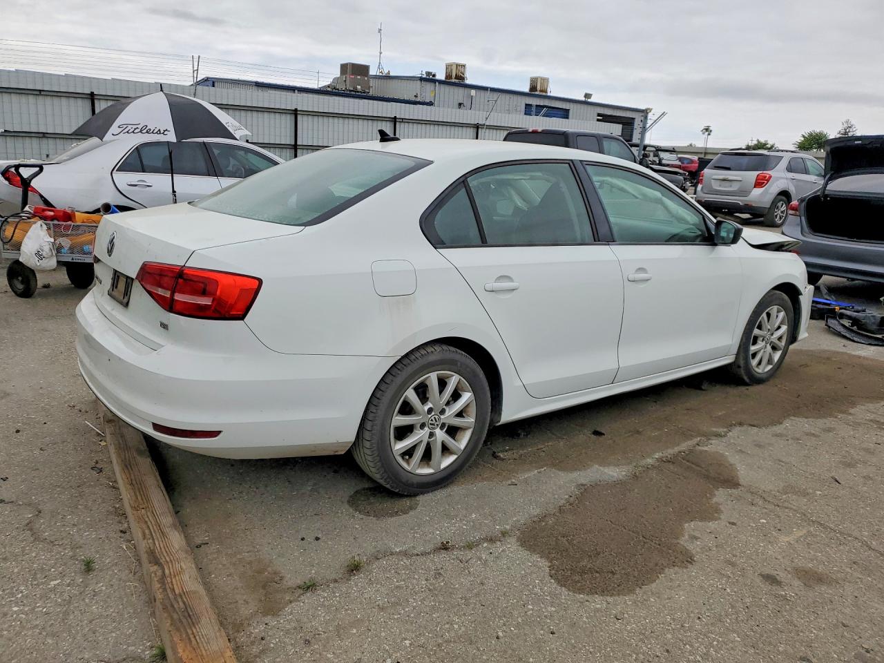 2015 VOLKSWAGEN JETTA