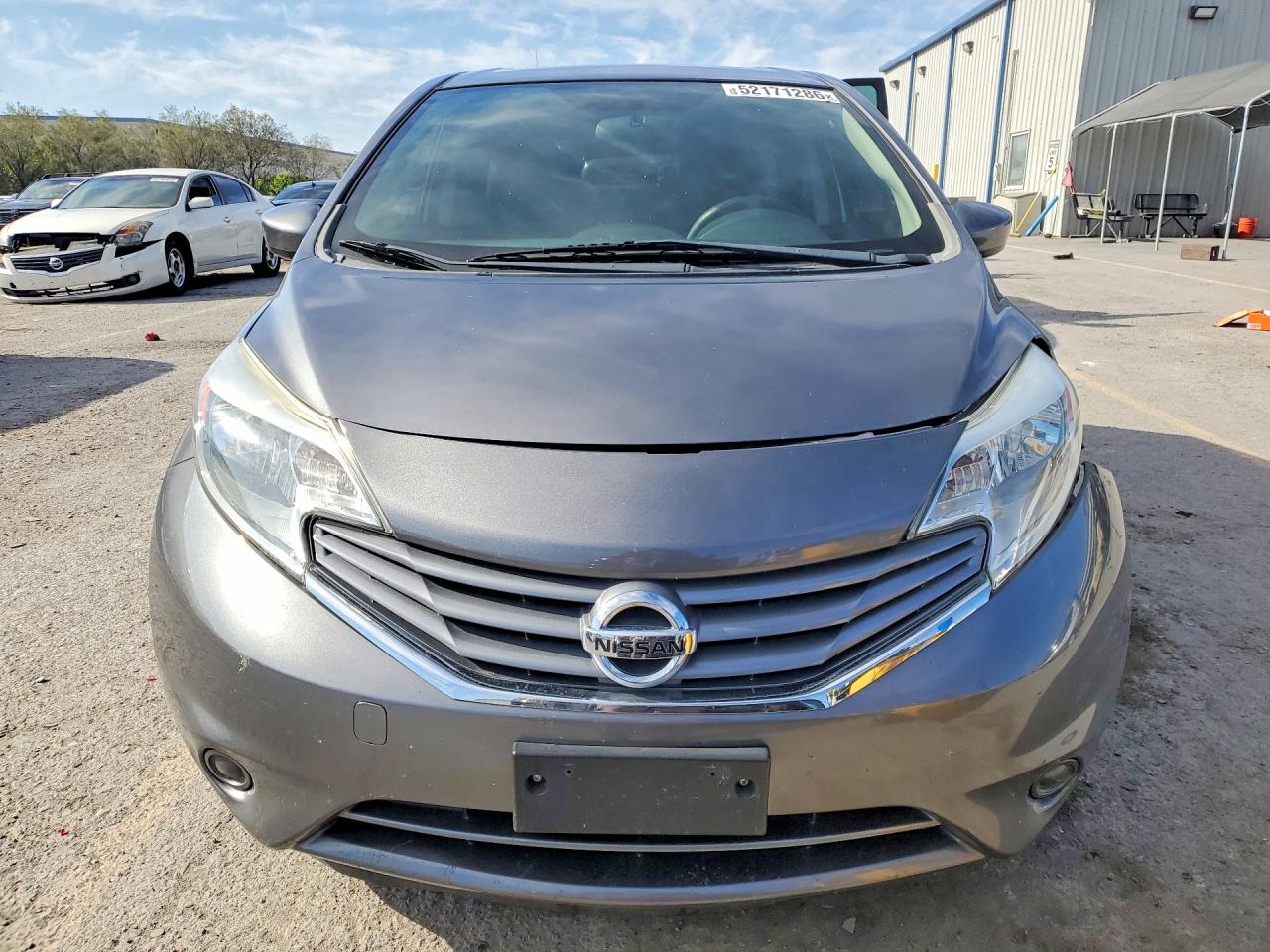 2016 NISSAN VERSA