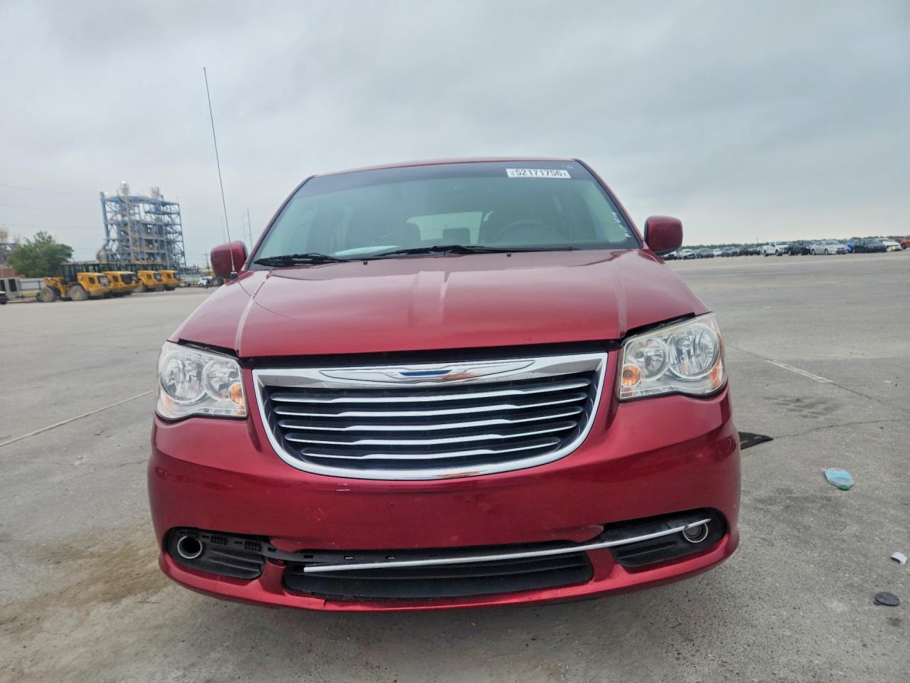 2016 CHRYSLER MINIVAN