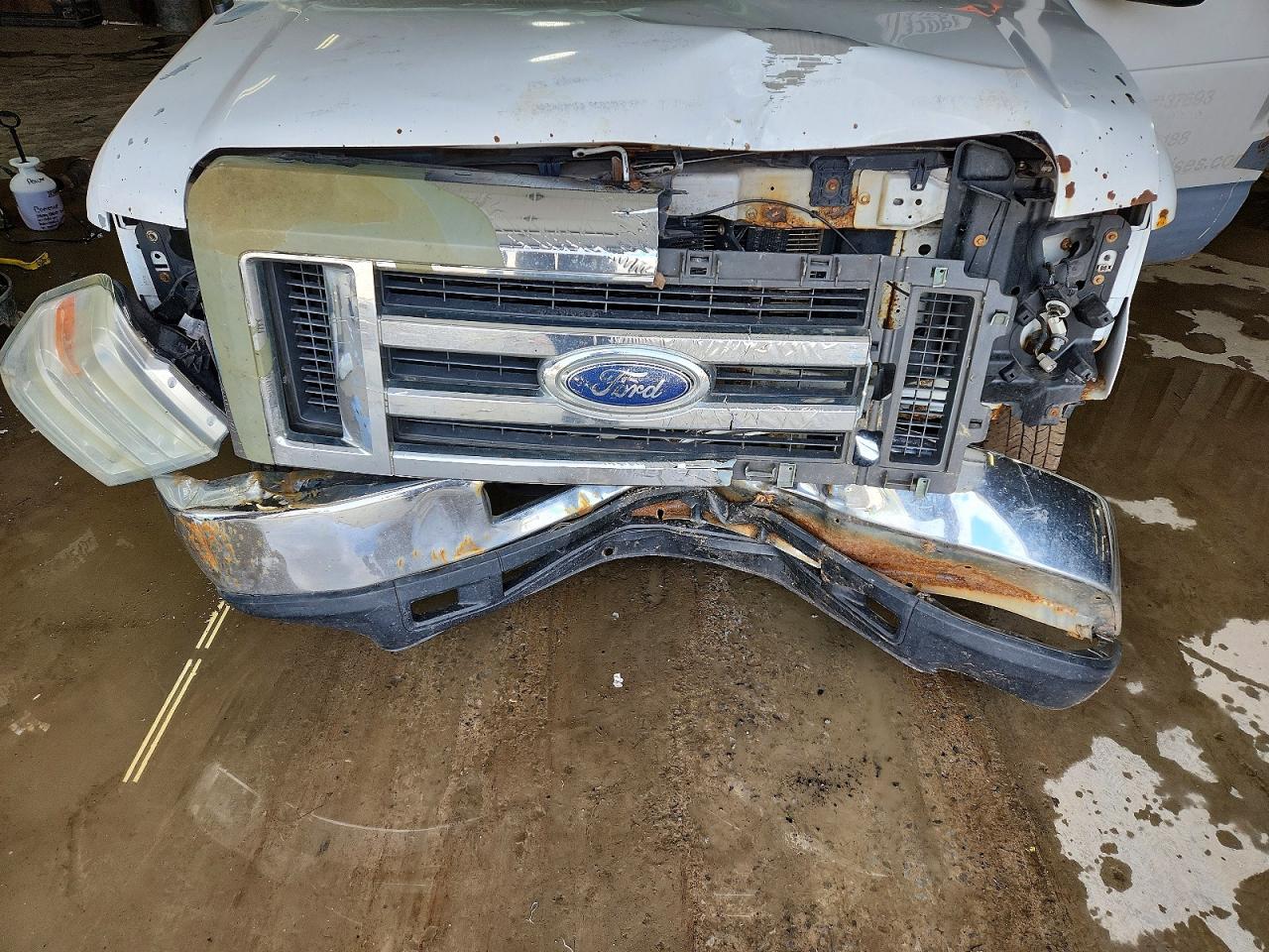2011 FORD ECONOLINE