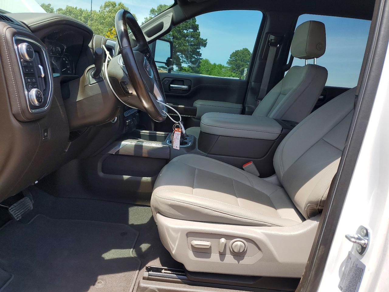 2023 GMC SIERRA