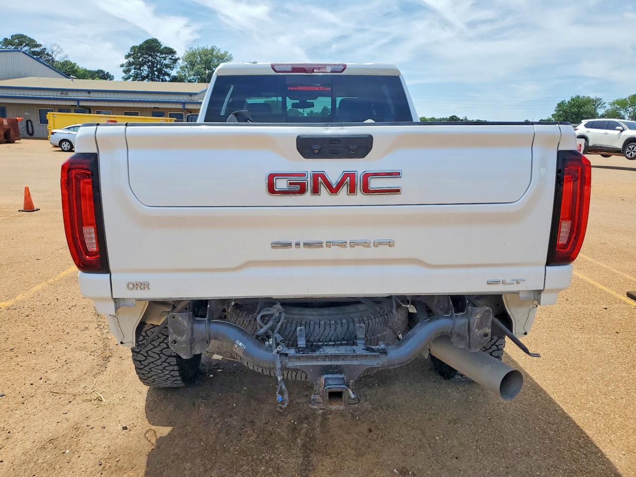 2023 GMC SIERRA
