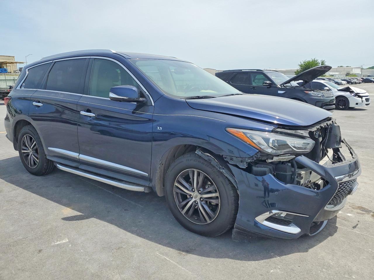 2017 INFINITI QX60