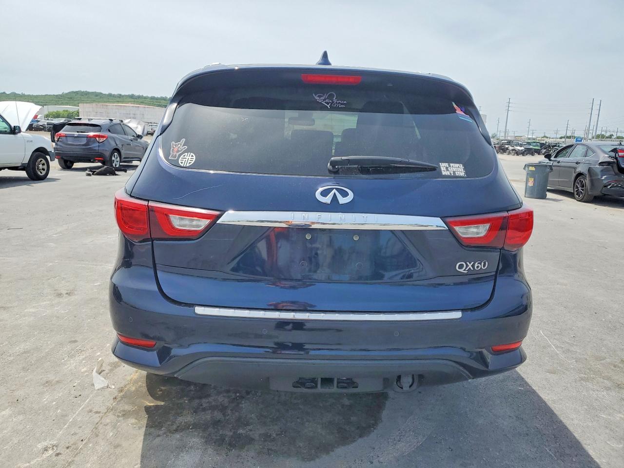 2017 INFINITI QX60