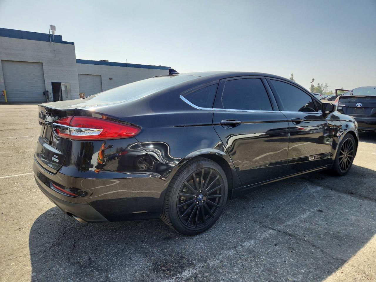 2020 FORD FUSION