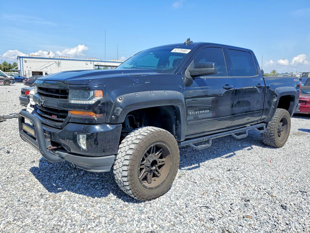 2017 CHEVROLET SILVERADO