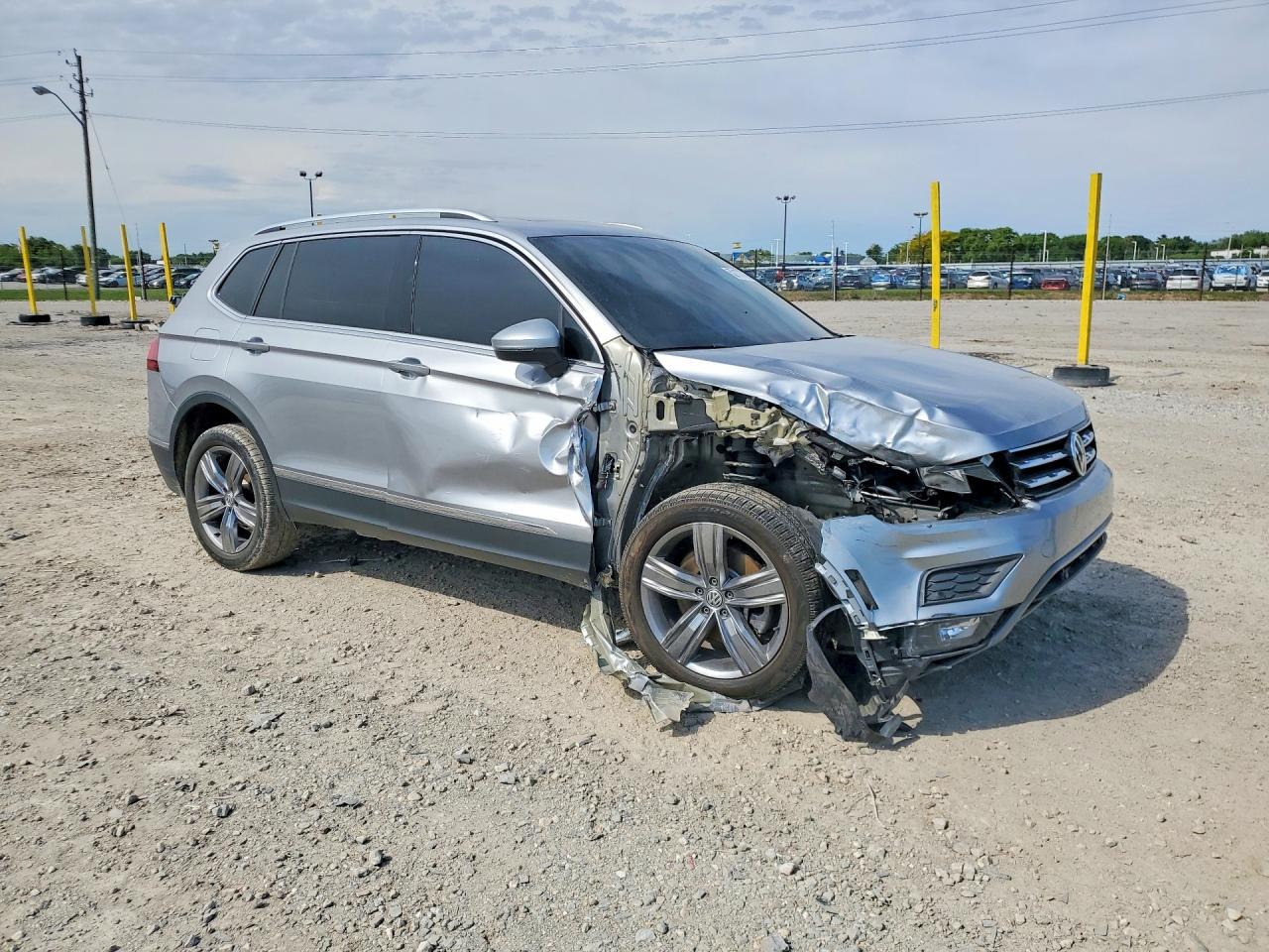 2021 VOLKSWAGEN TIGUAN