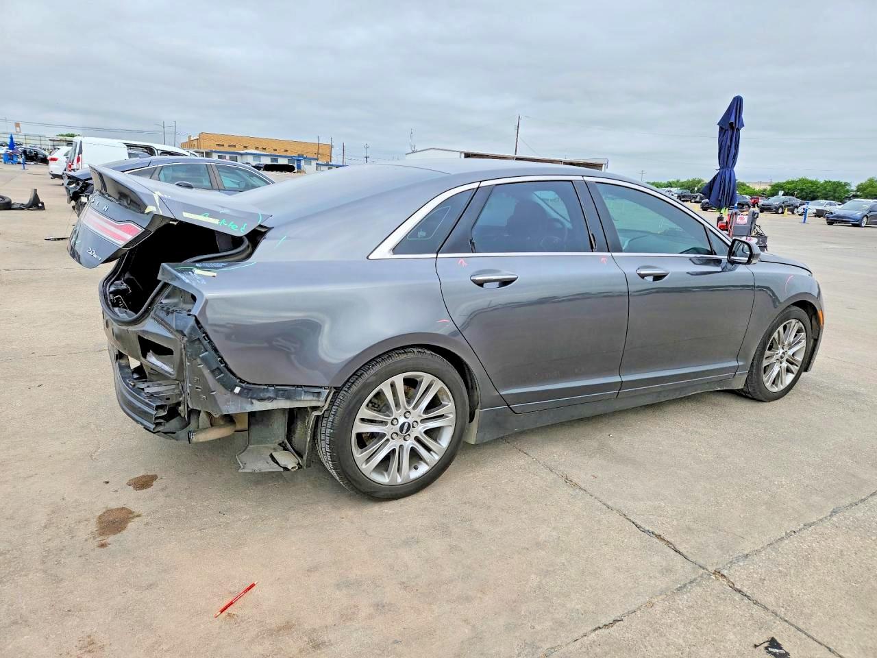 2015 LINCOLN MKZ