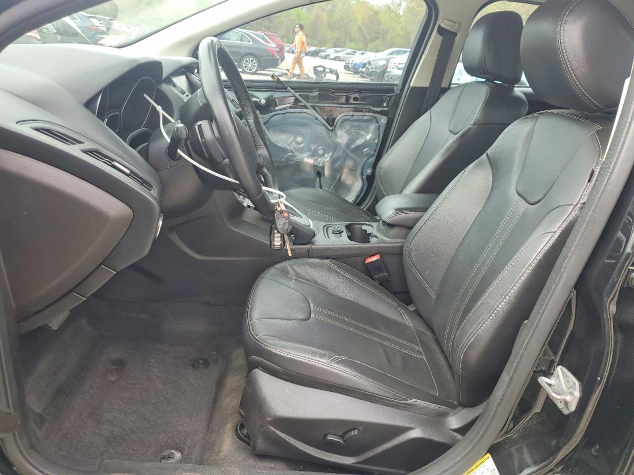 2014 FORD FOCUS