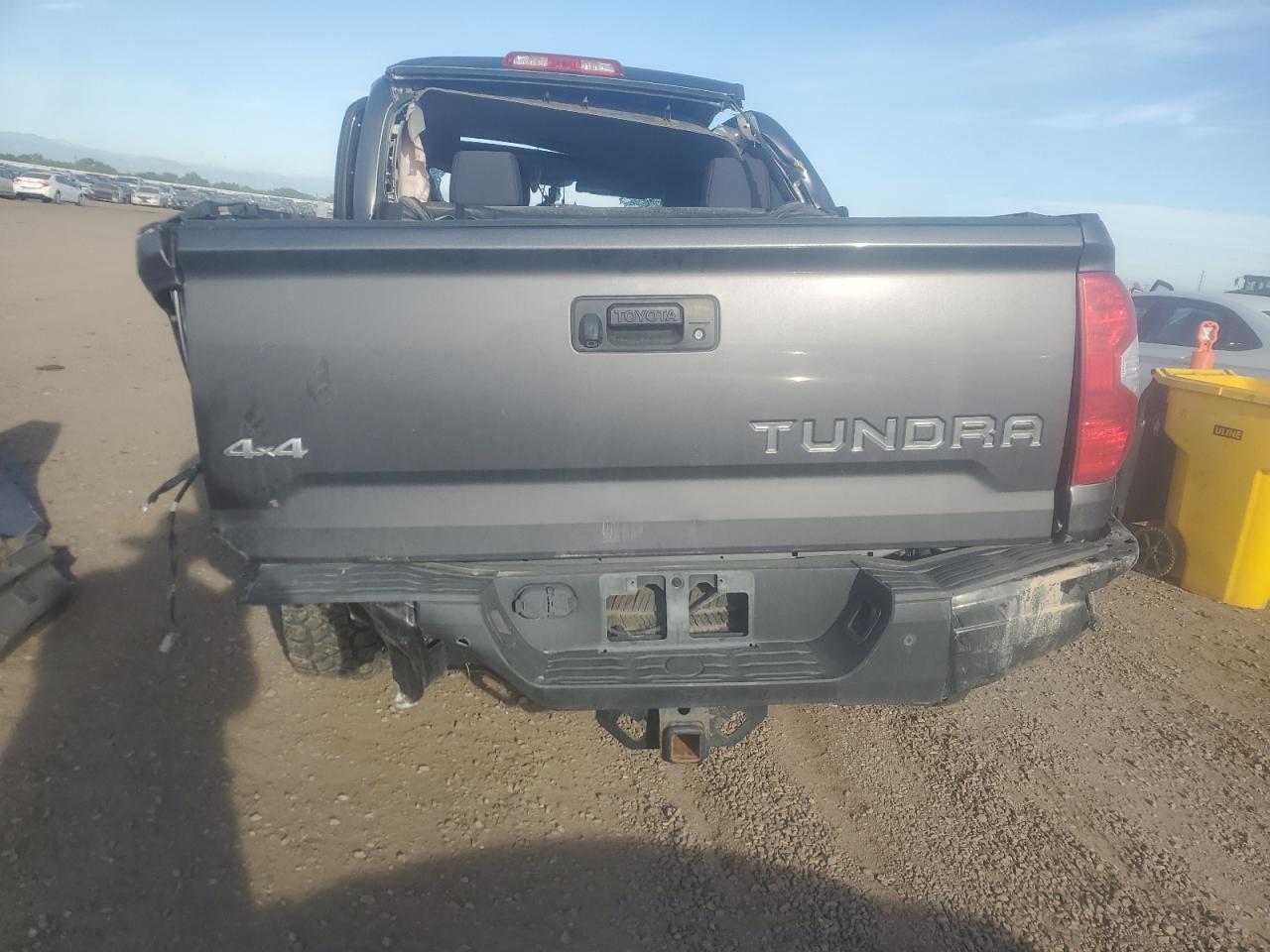 2018 TOYOTA TUNDRA