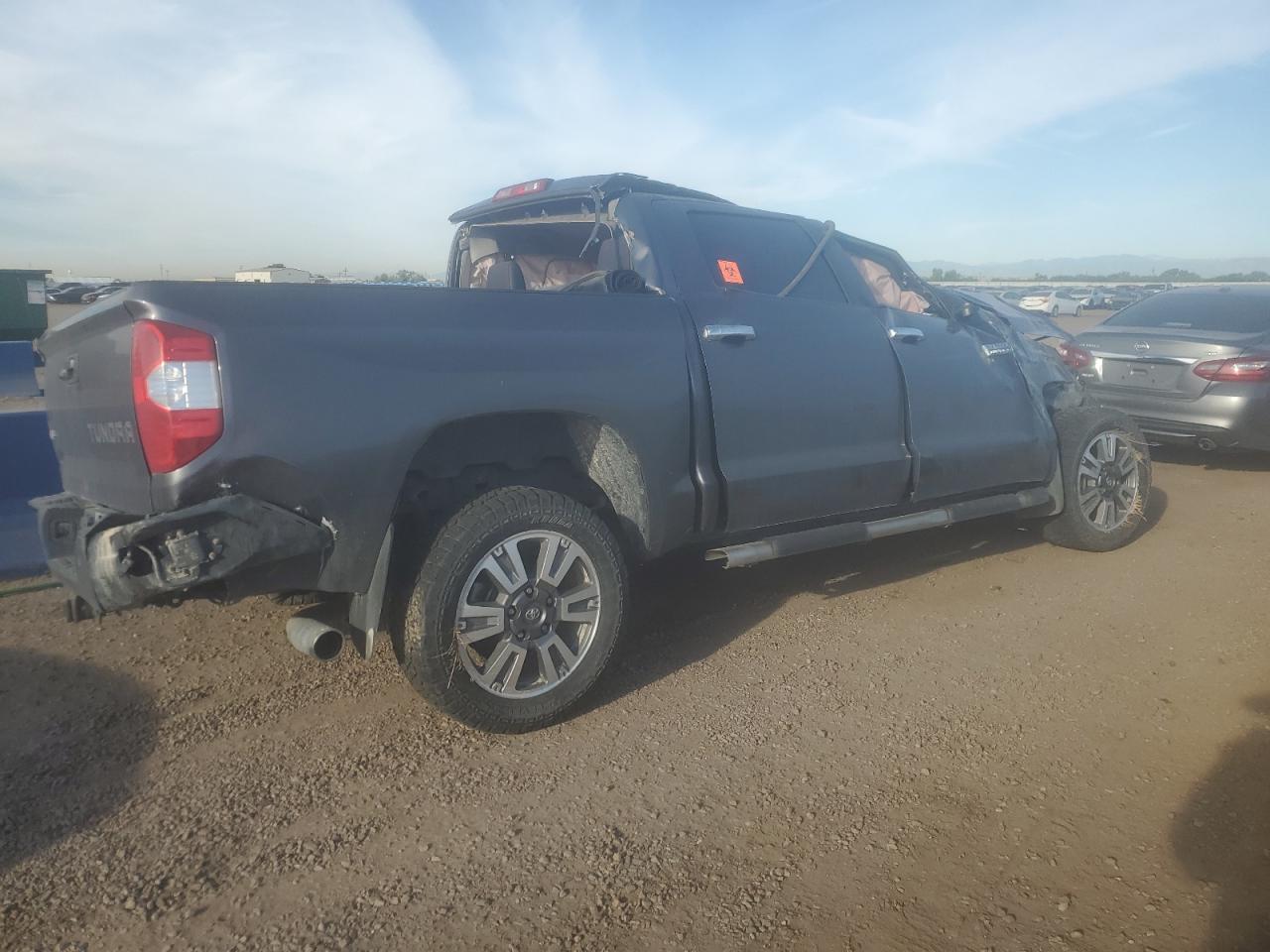 2018 TOYOTA TUNDRA