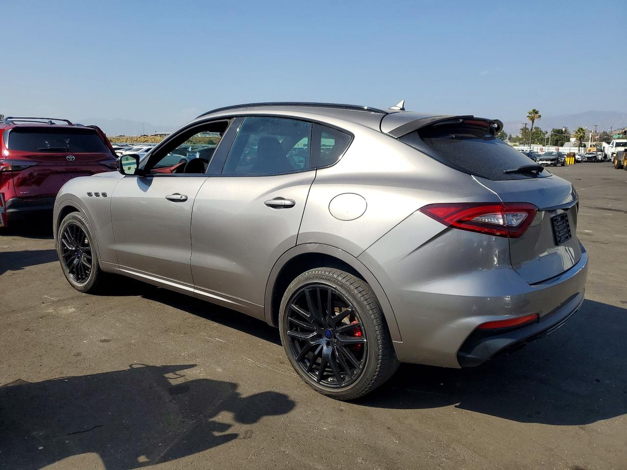 2019 MASERATI LEVANTE