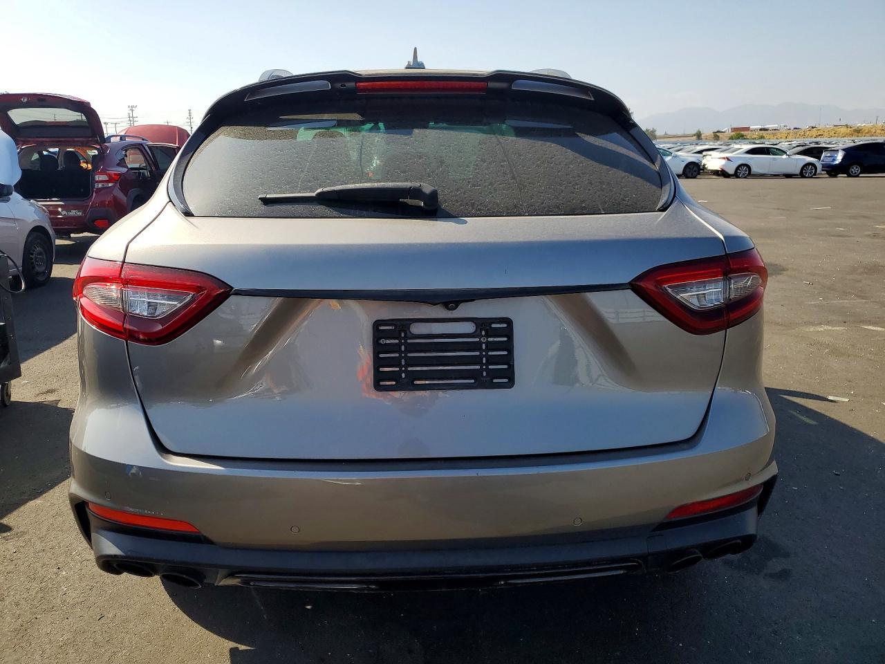 2019 MASERATI LEVANTE