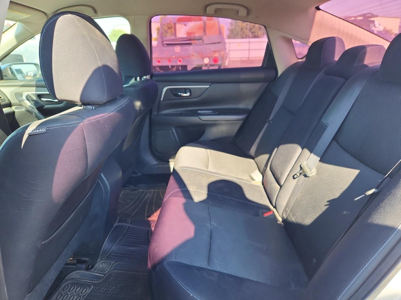 2017 NISSAN ALTIMA