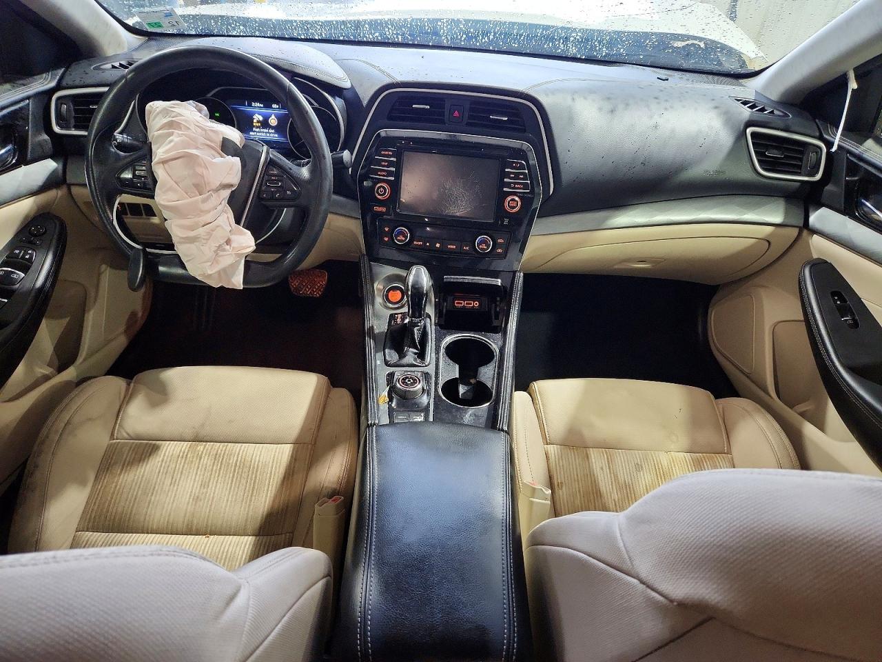 2017 NISSAN MAXIMA