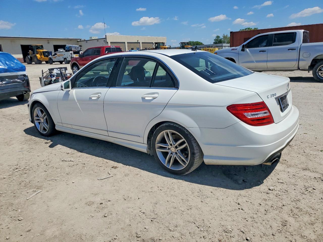 2014 MERCEDES-BENZ C-CLASS