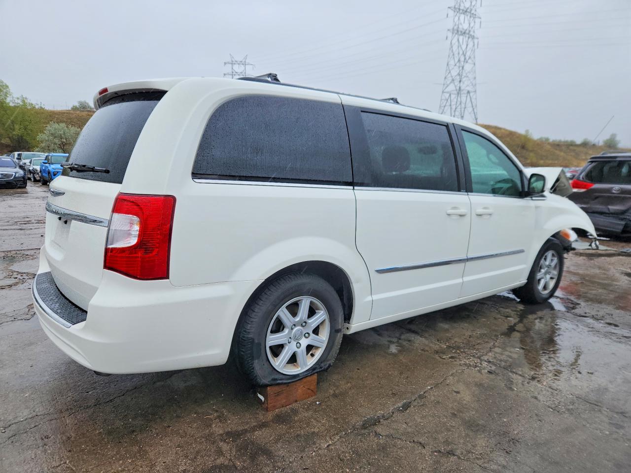 2012 CHRYSLER MINIVAN