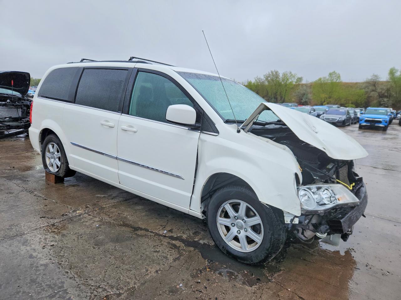 2012 CHRYSLER MINIVAN