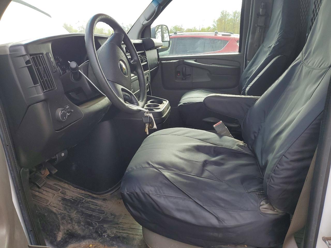 2015 CHEV EXPRESS