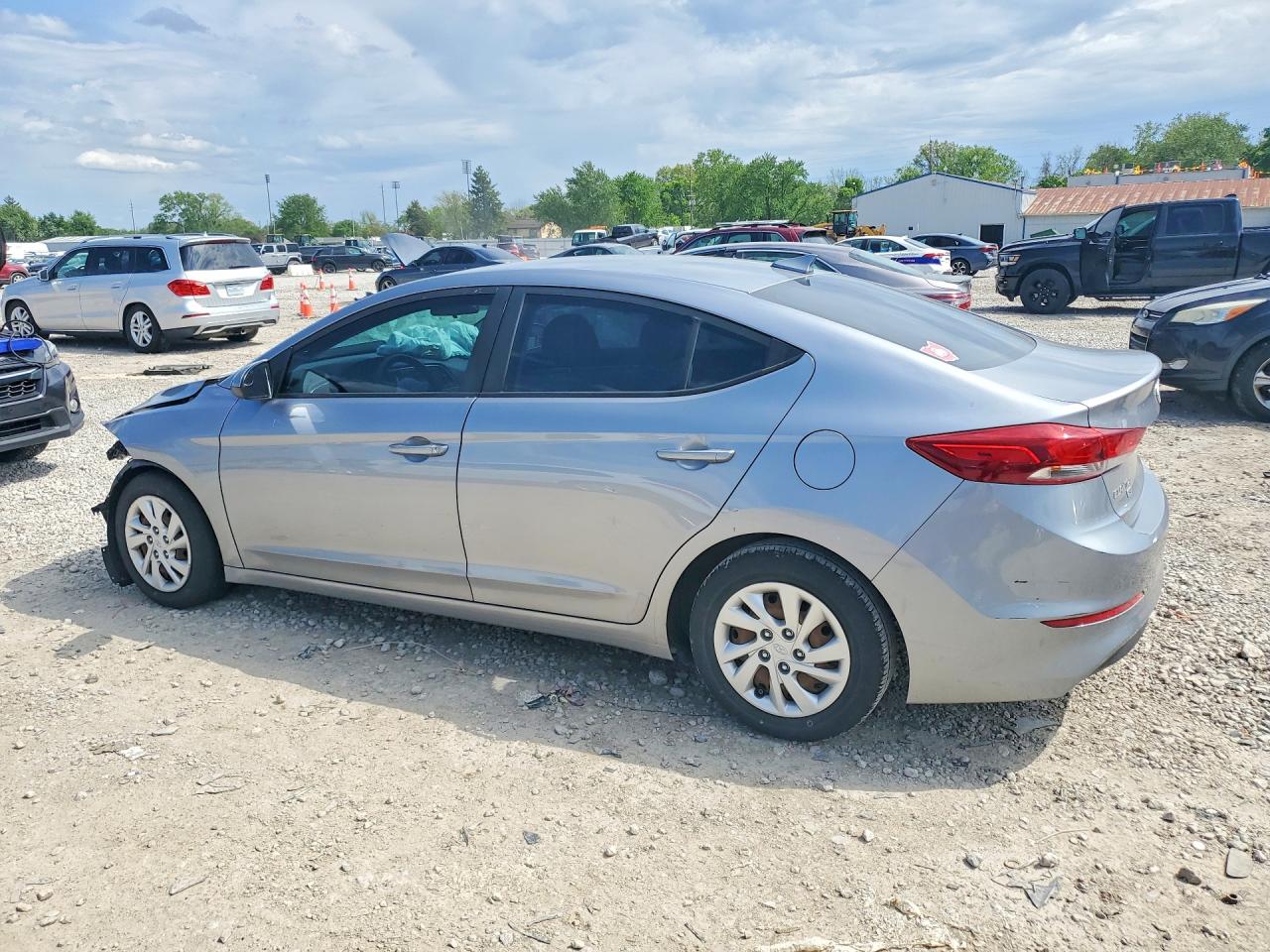 2017 HYUNDAI ELANTRA