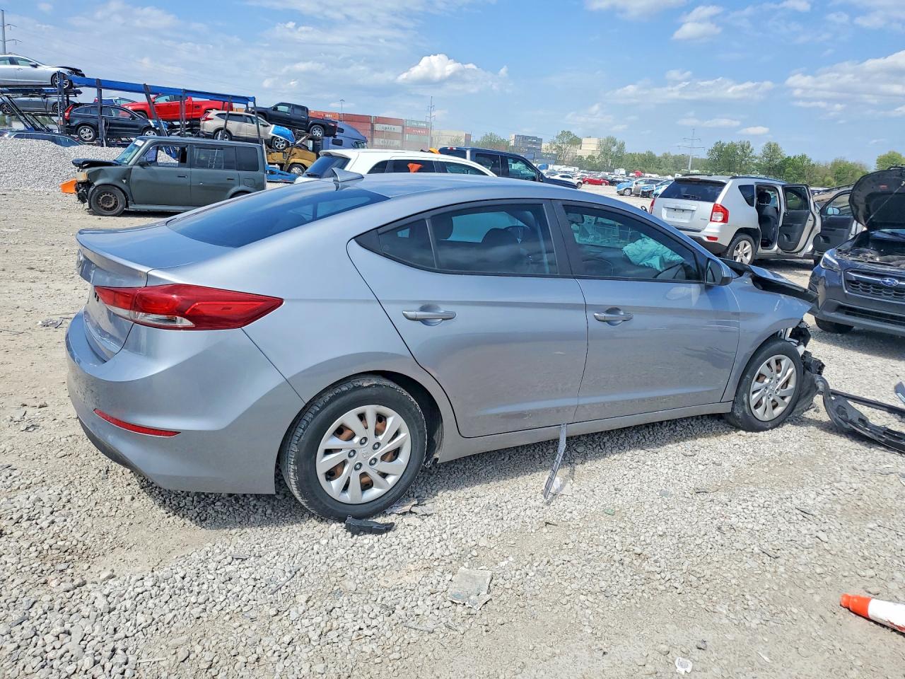 2017 HYUNDAI ELANTRA