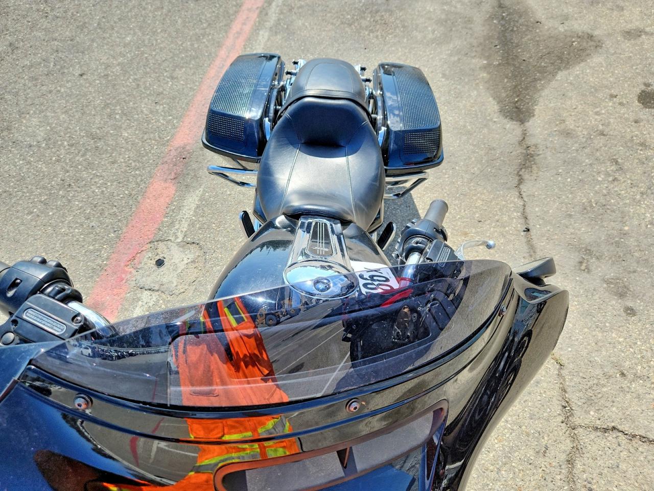 2017 HARLEY-DAVIDSON FL