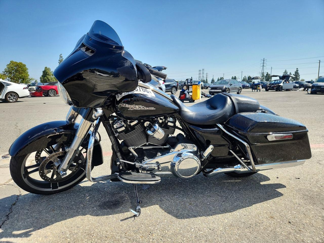 2017 HARLEY-DAVIDSON FL