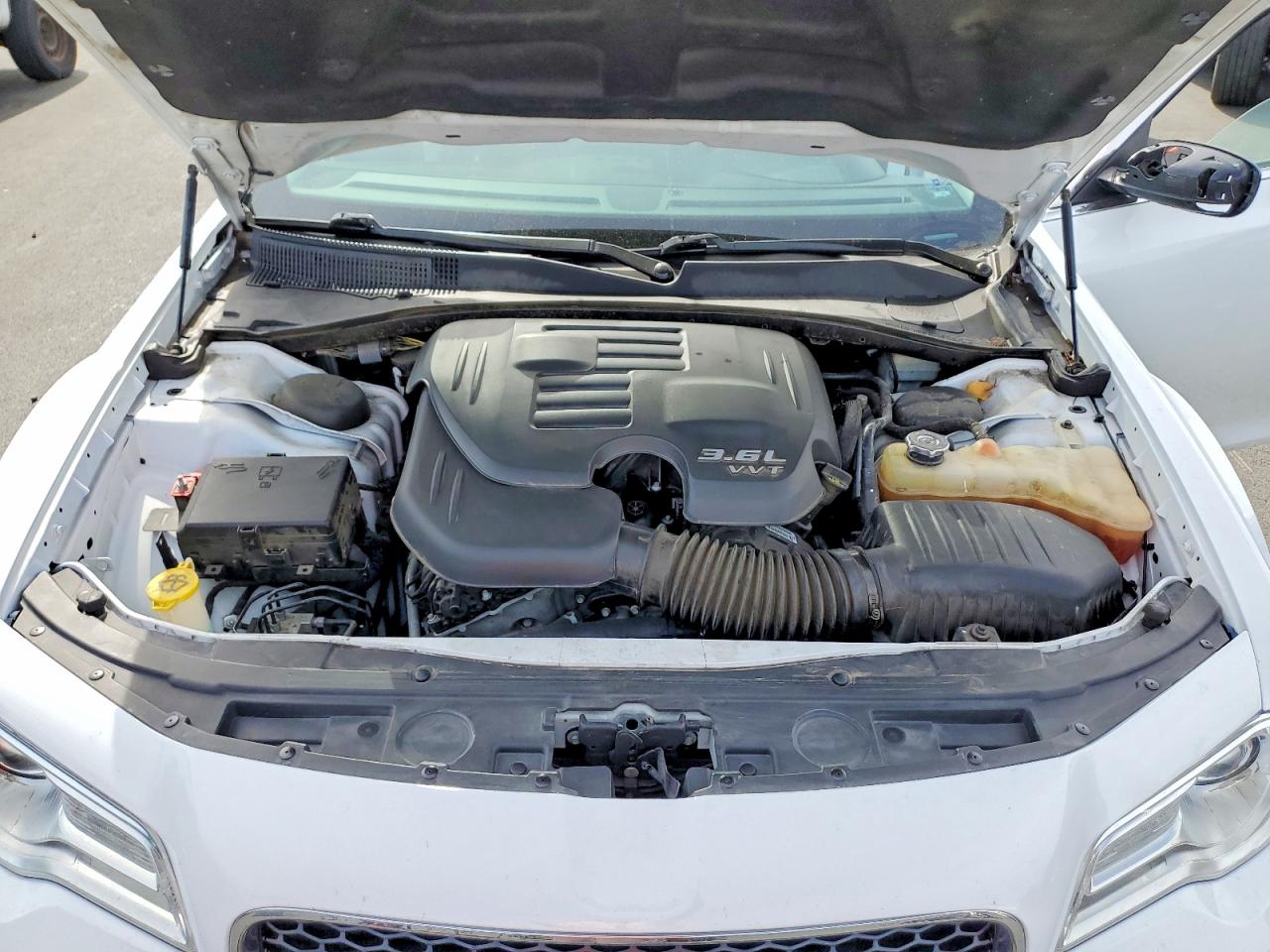 2015 CHRYSLER 300