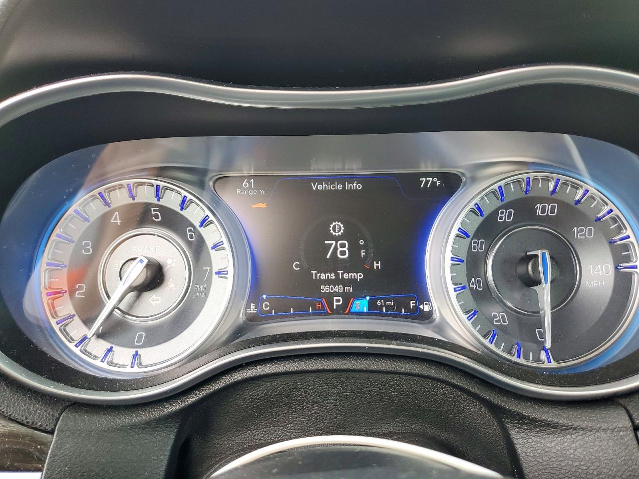 2015 CHRYSLER 300