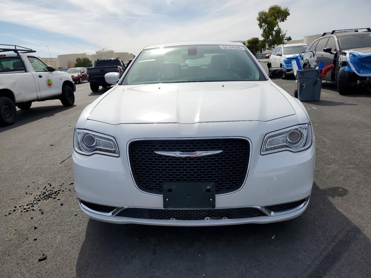 2015 CHRYSLER 300