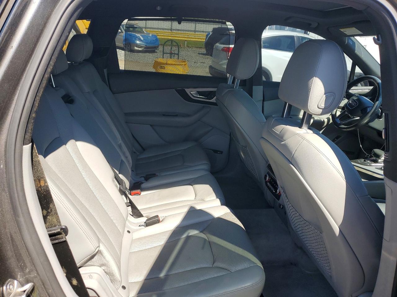 2018 AUDI Q7