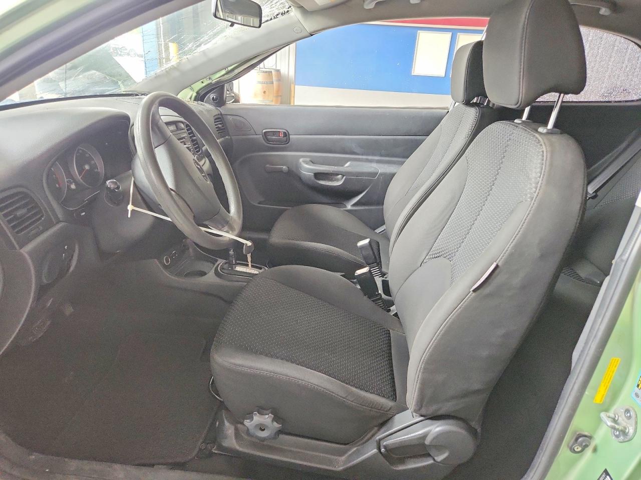 2011 HYUNDAI ACCENT