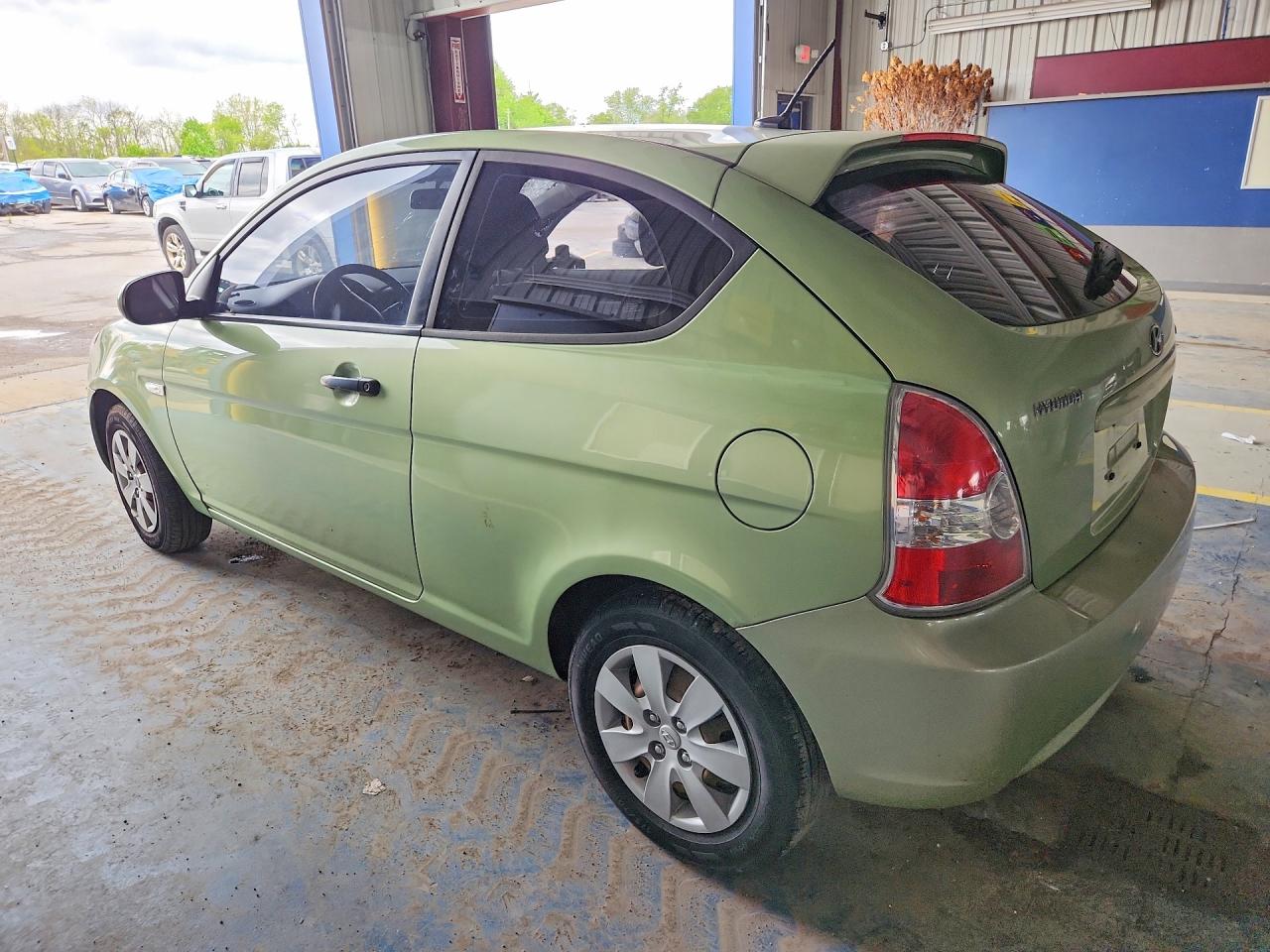 2011 HYUNDAI ACCENT