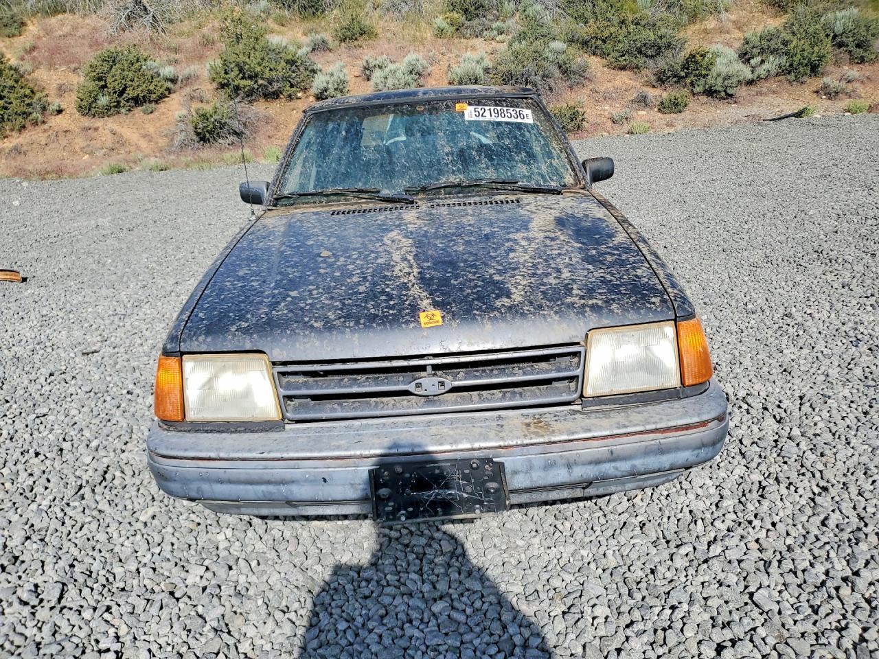 1990 FORD ESCORT