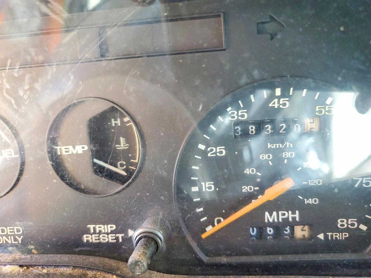 1990 FORD ESCORT