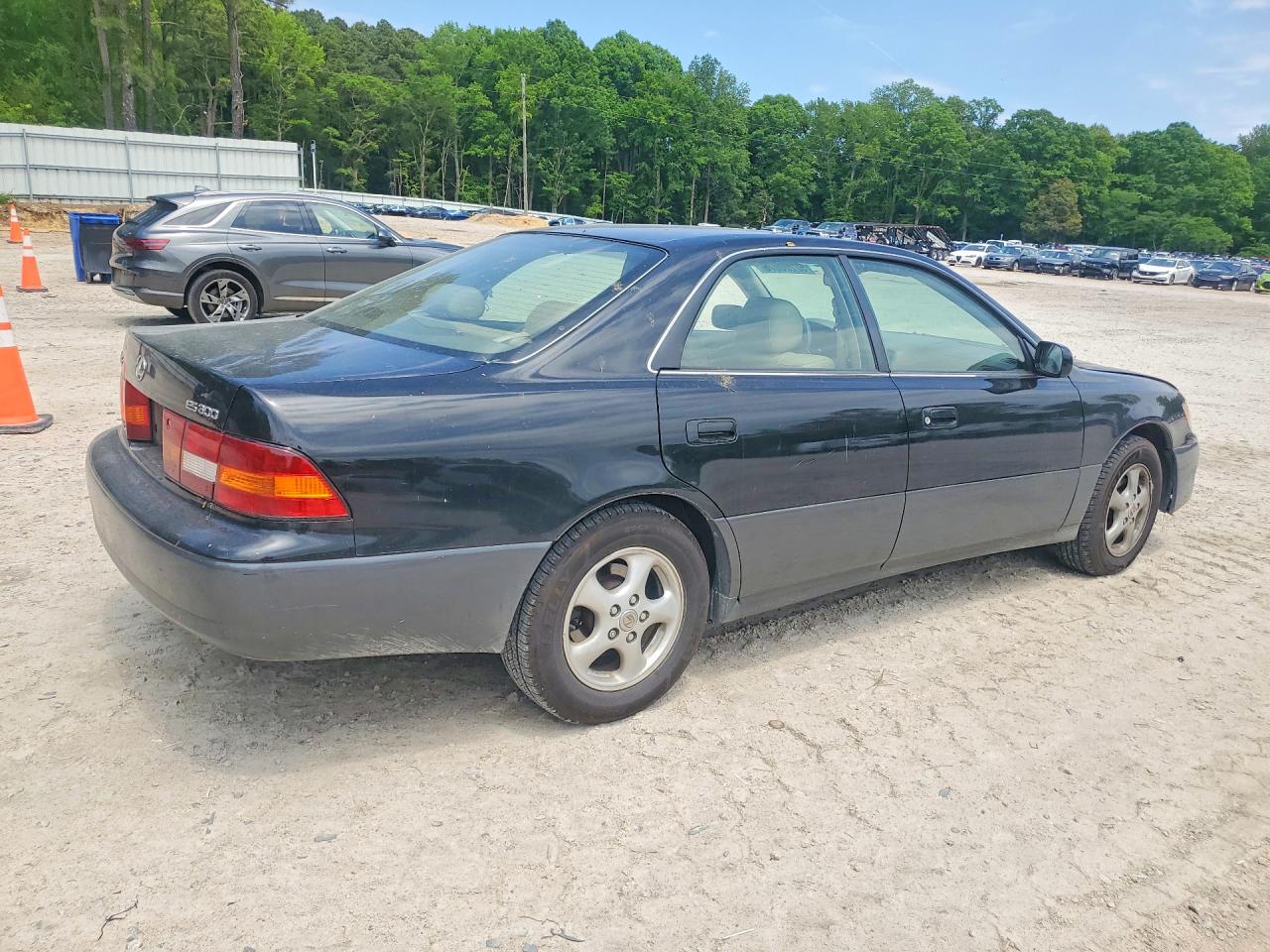 1998 LEXUS ES300