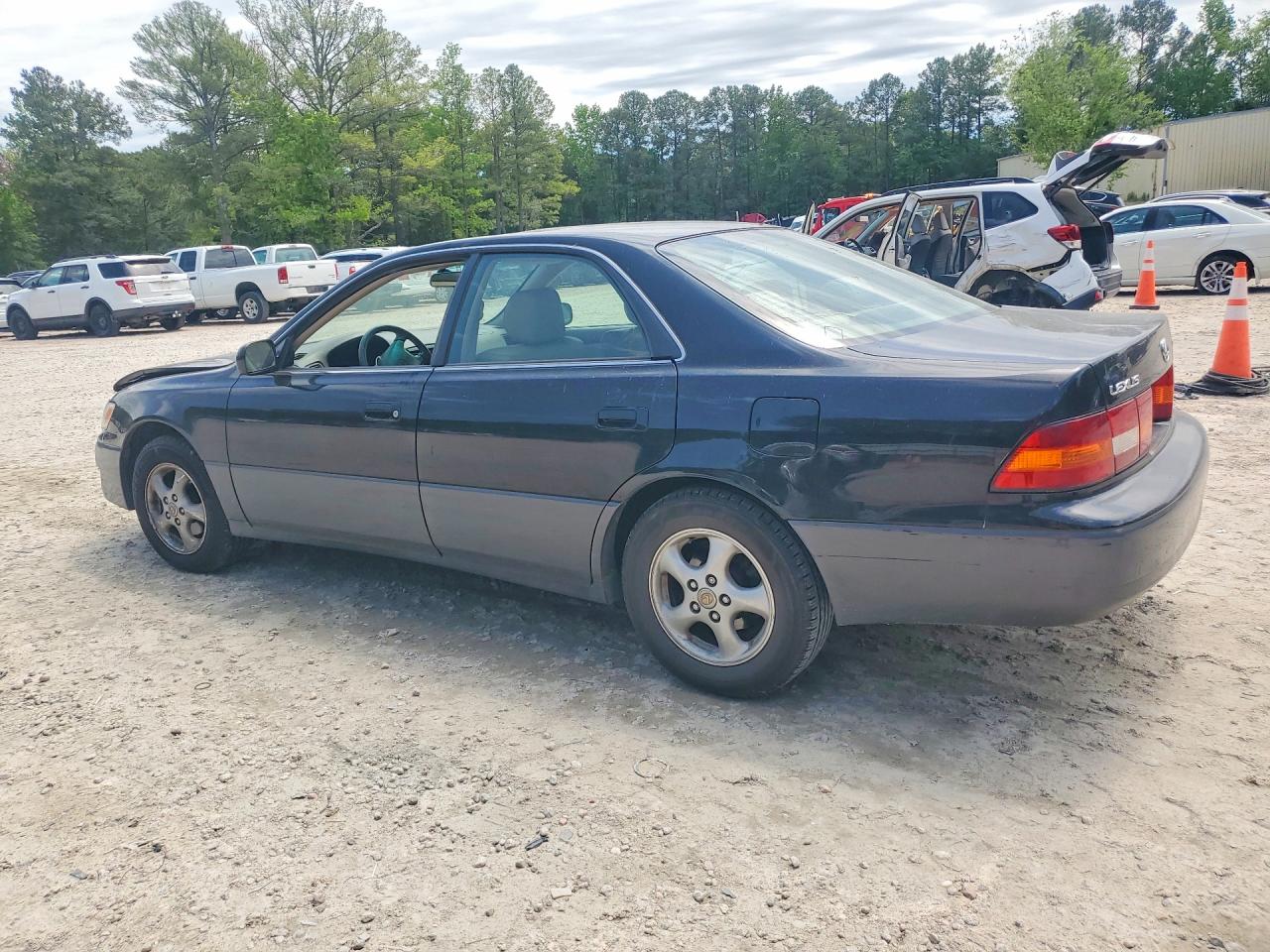 1998 LEXUS ES300