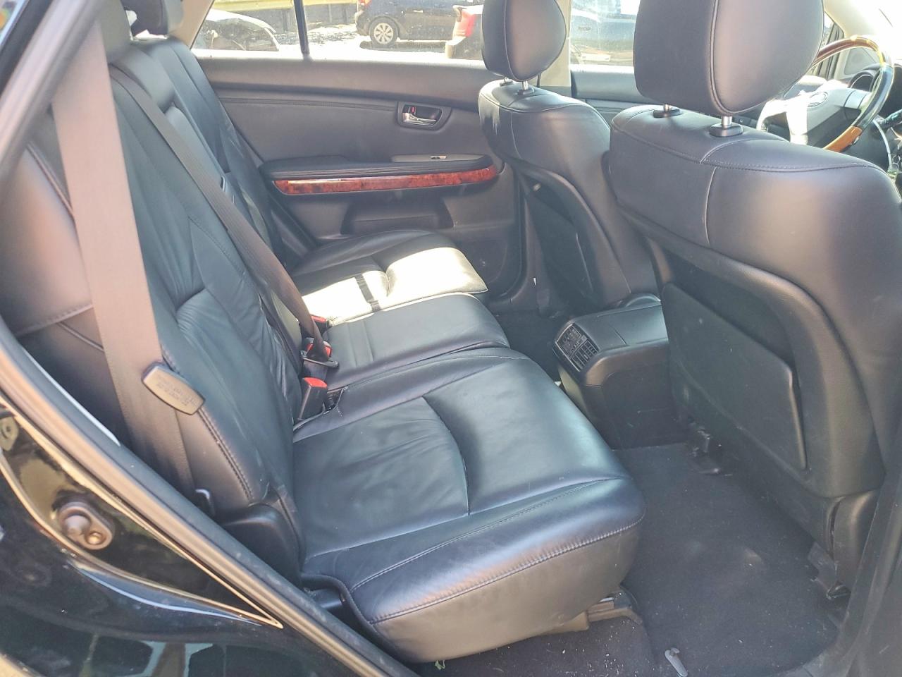 2005 LEXUS RX330
