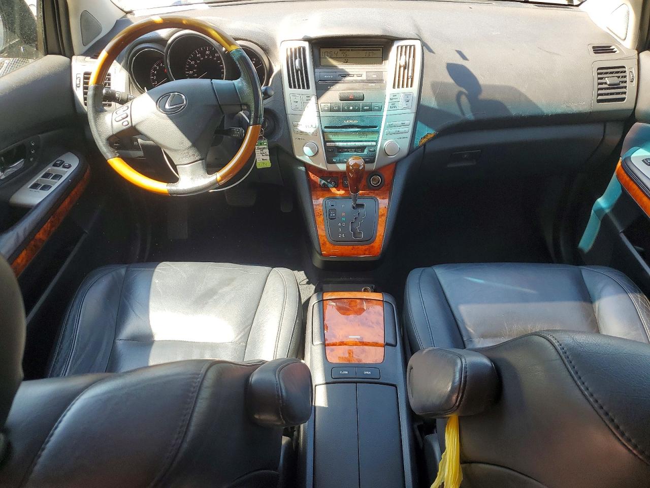 2005 LEXUS RX330