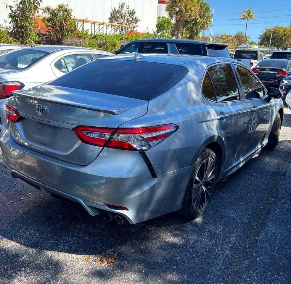 2020 TOYOTA CAMRY
