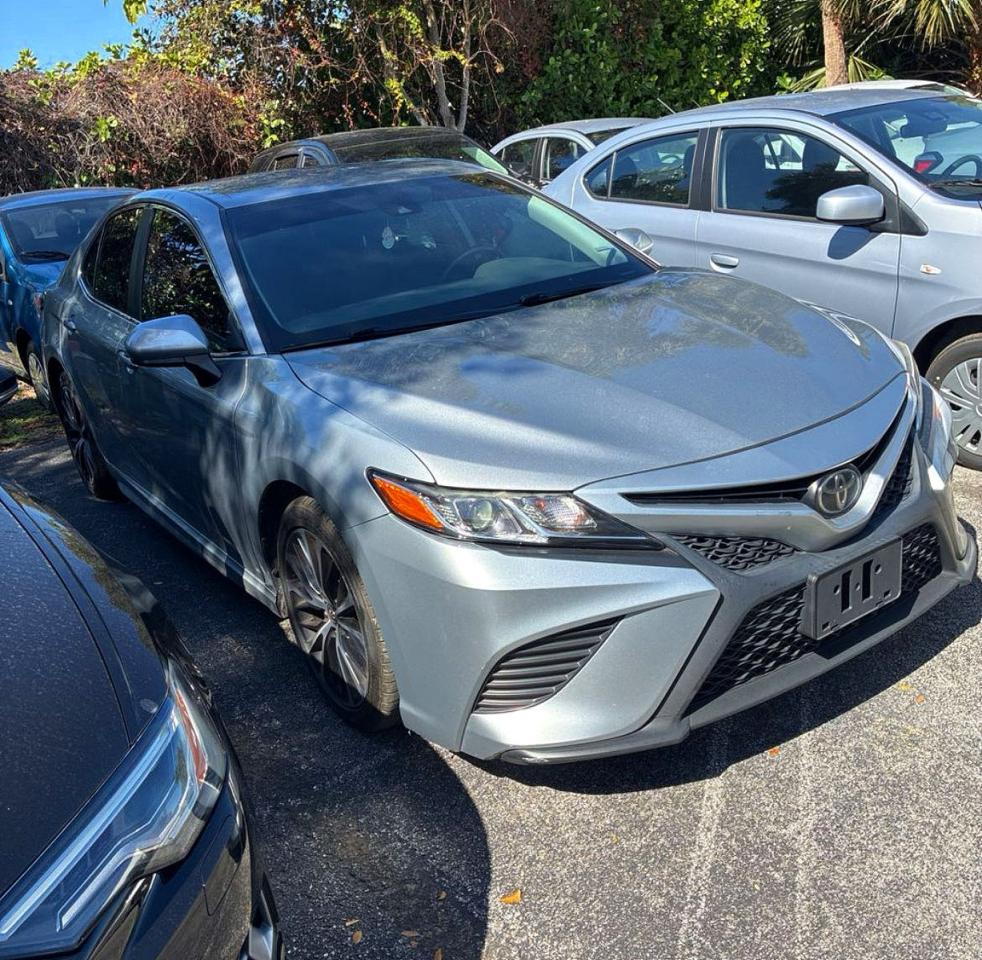 2020 TOYOTA CAMRY