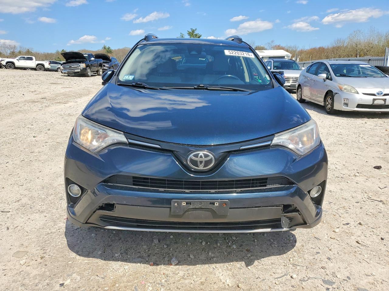 2017 TOYOTA RAV4
