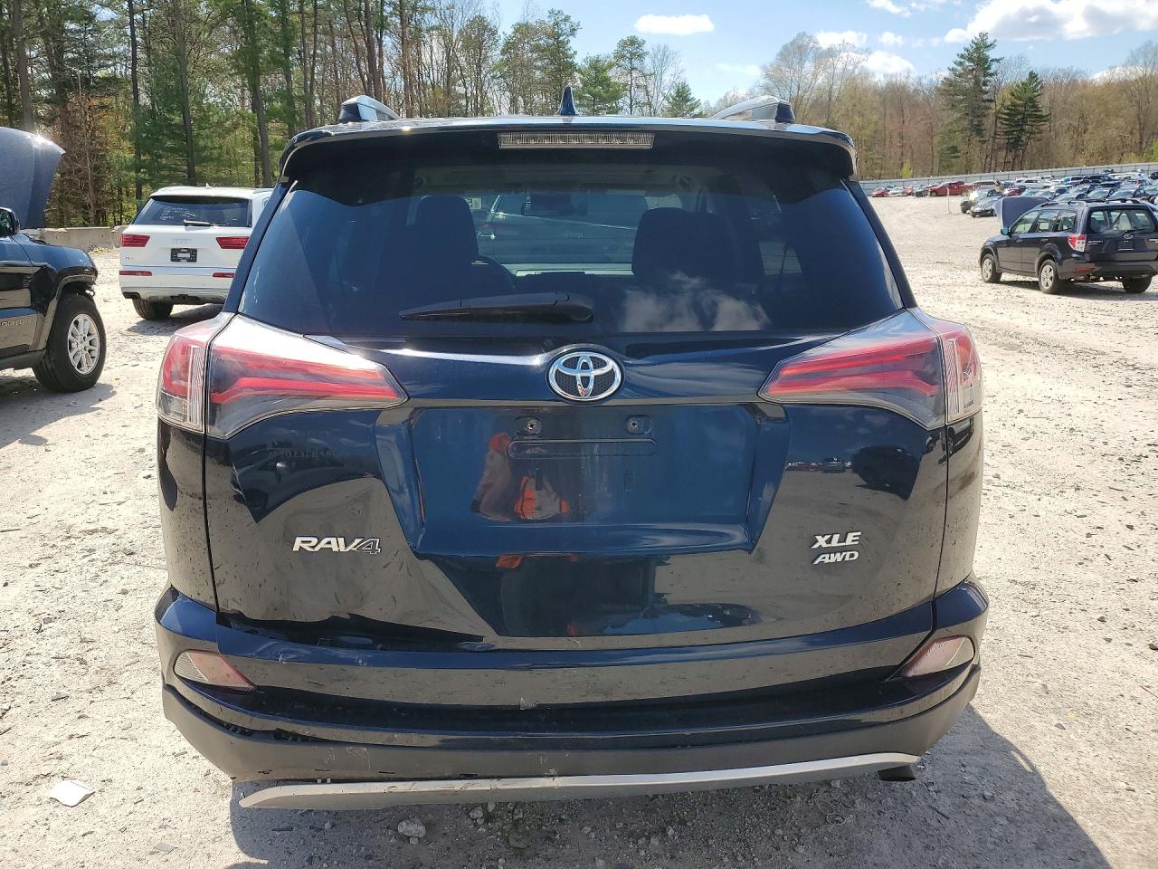 2017 TOYOTA RAV4